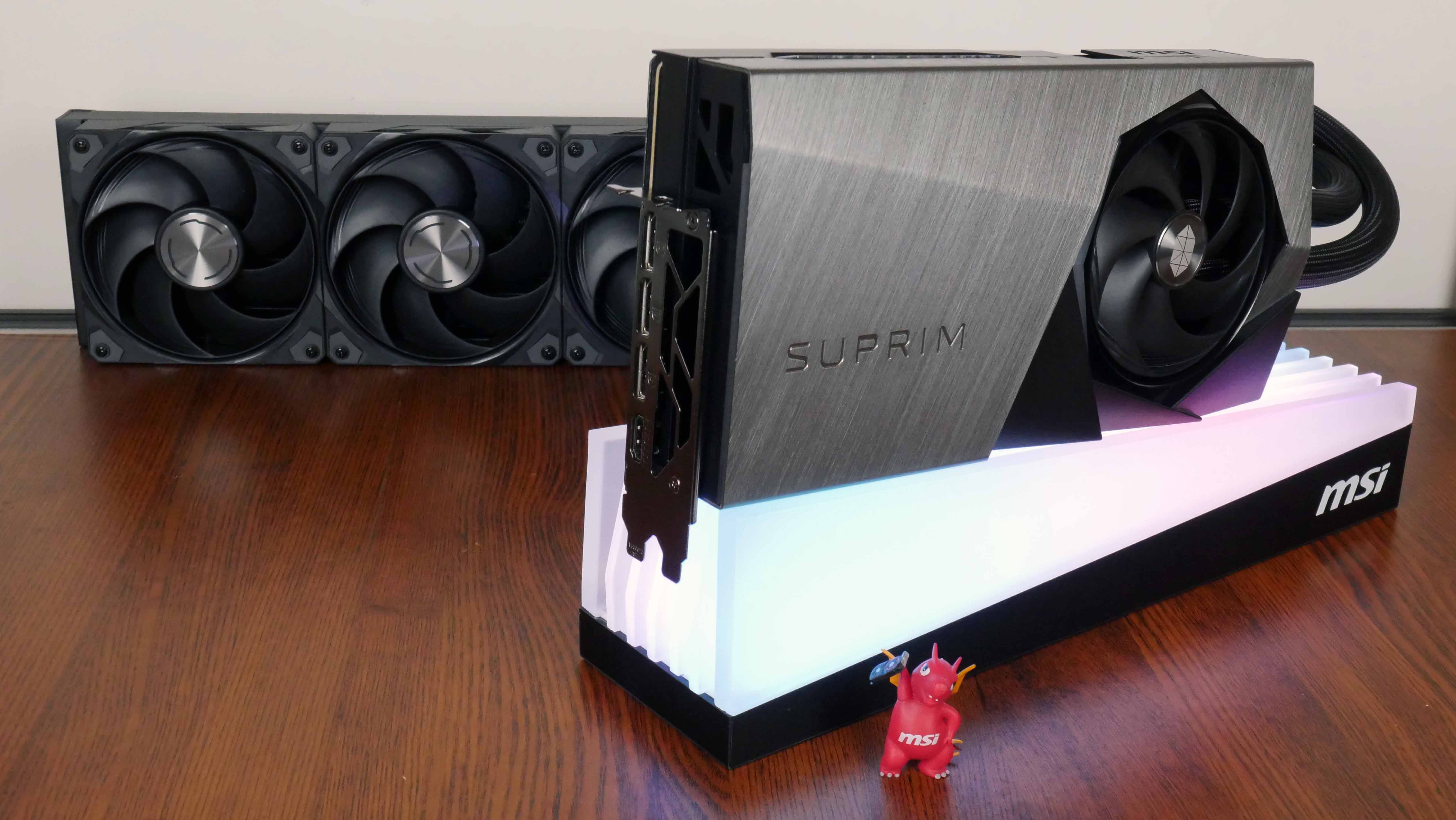 PCパーツ msi - MSI GeForce RTX 5090 32G SUPRIM LIQUID S MSI GeForce RTX™ 5090 32G SUPRIM SOC